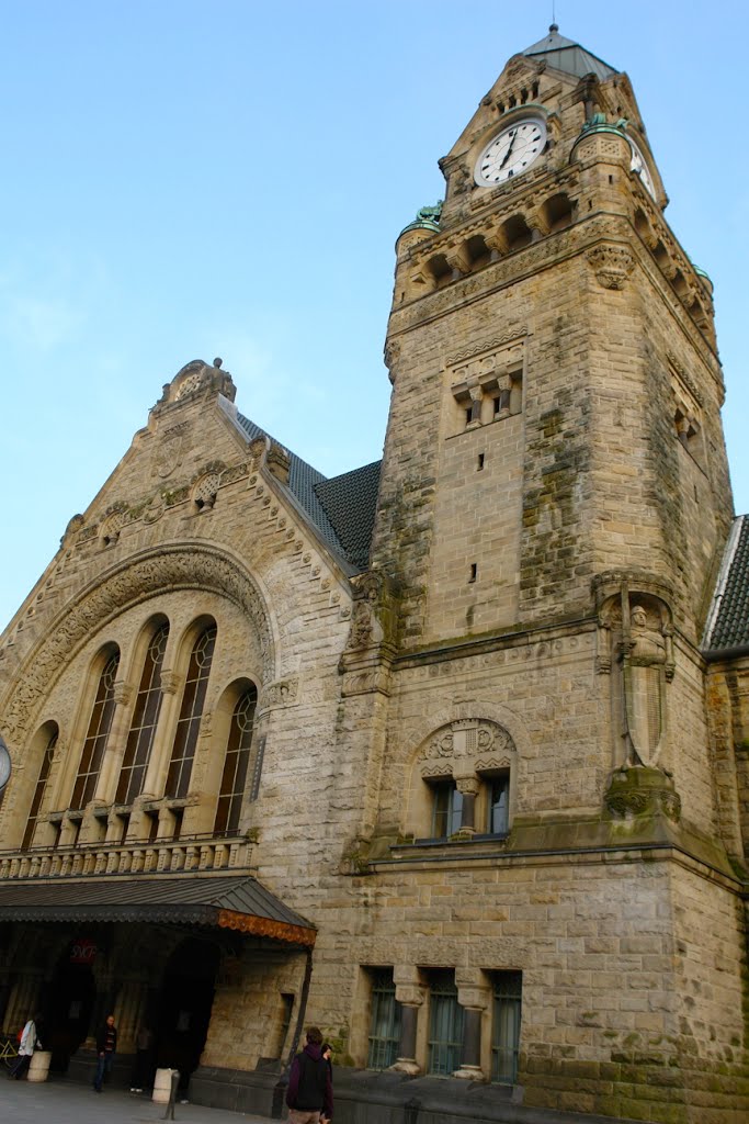 Gare de Metz by Alain VOINCON