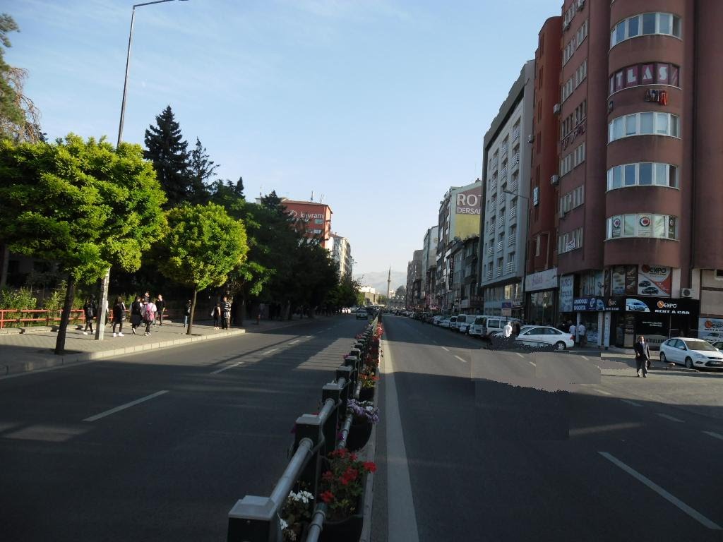 KAYSERİ İSTASYON CADDESİ by yakupbayram