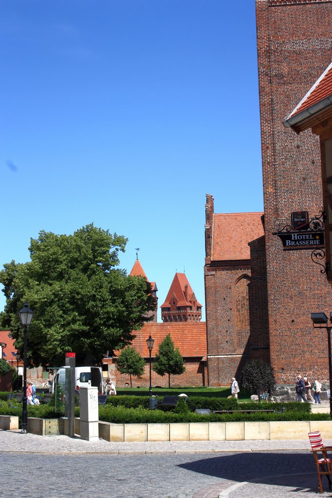 Stadtrundgang Tangermünde - Stadtzentrum Nordeutsche Backsteingotik pur by Gottfried Hoffmann -…