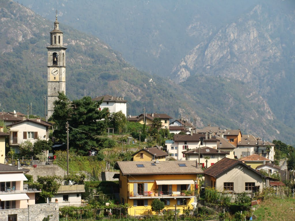 Centovalli Intragna mit dem höchsten Kirchturm Tessins by Contessa