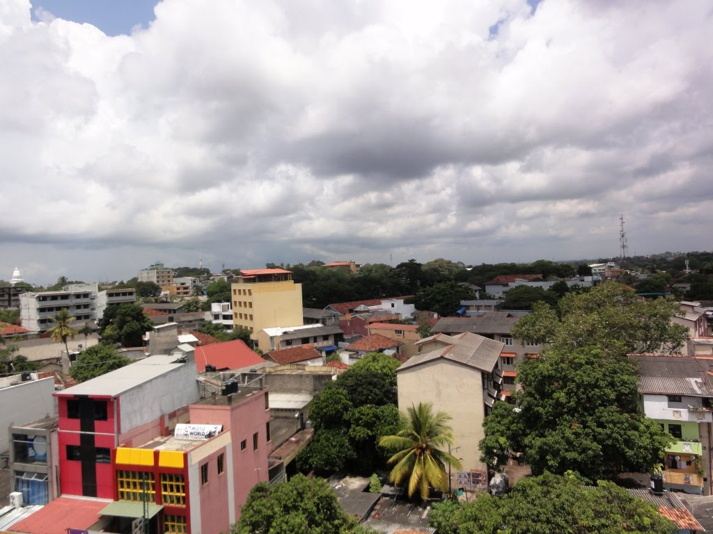 Kurunduwatta, Colombo, Sri Lanka by Senanayaka Bandara