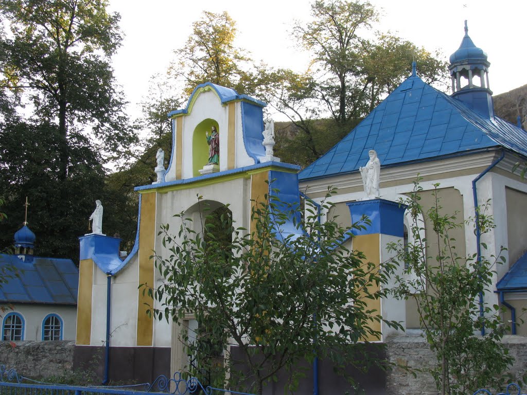 Rukomysh, Ternopil's'ka oblast, Ukraine by sv1809