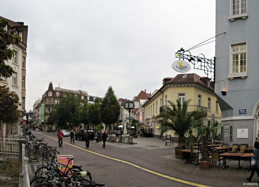 Karlsruhe - Frühmorgendliche Waldstraße mit Ludwigplatz by Henri der Fotomann