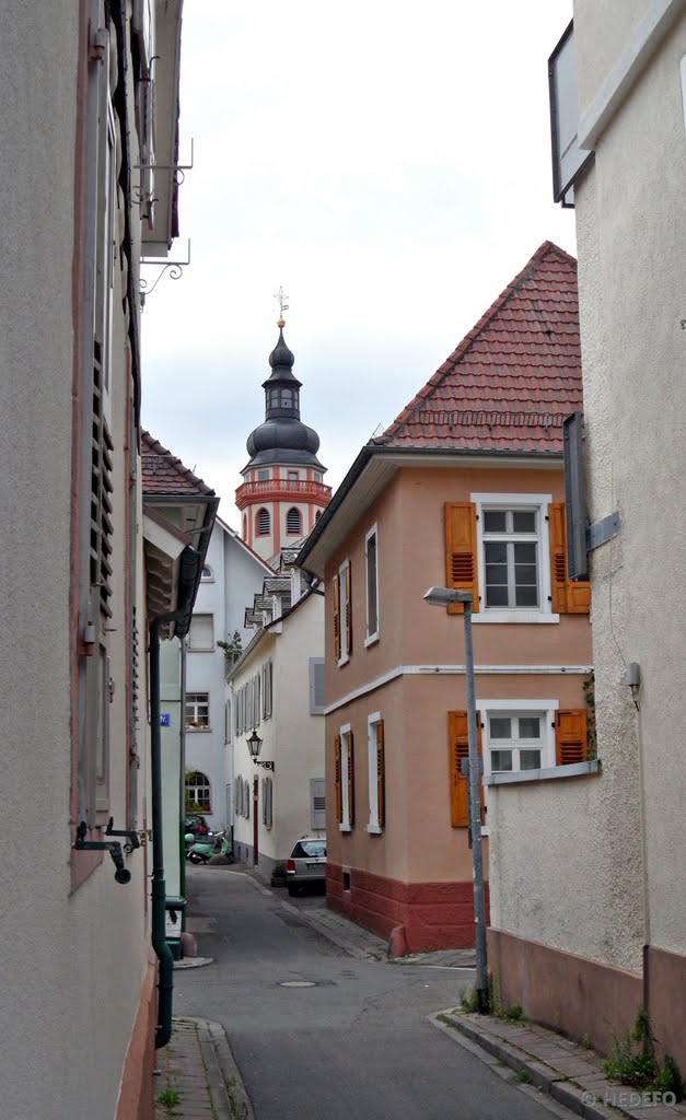 Karlrsruhe-Durlach - Blick in die Bäderstraße mit Spitze der ev. Stadtkirche by Henri der Fotomann