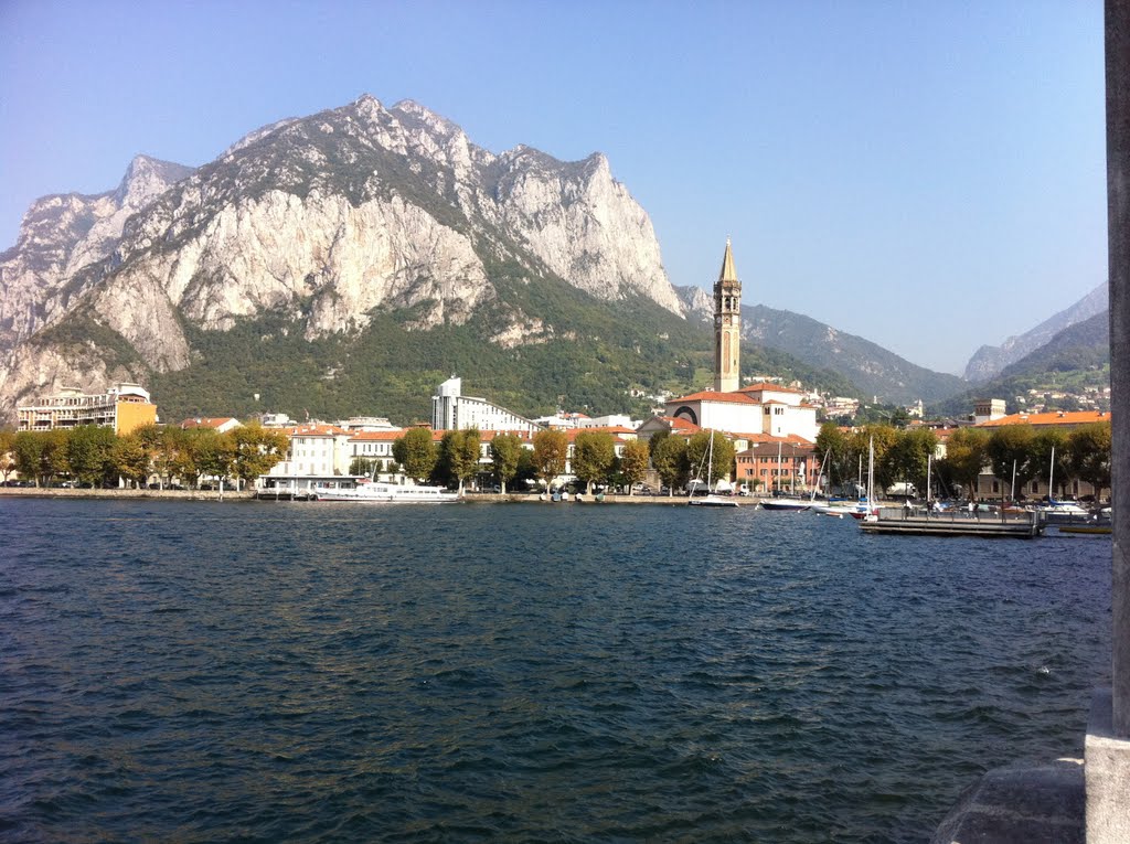 Lungolago di Lecco by Daniele Messina