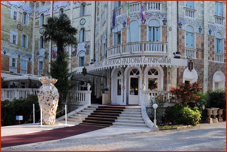 Hotel auf dem Lido by hadewephoto