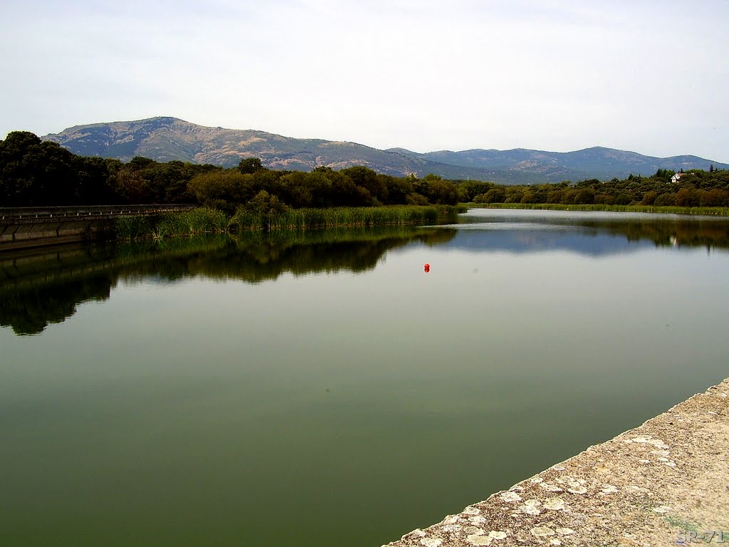 Embalse de los Arroyos SR-71 by SR-71