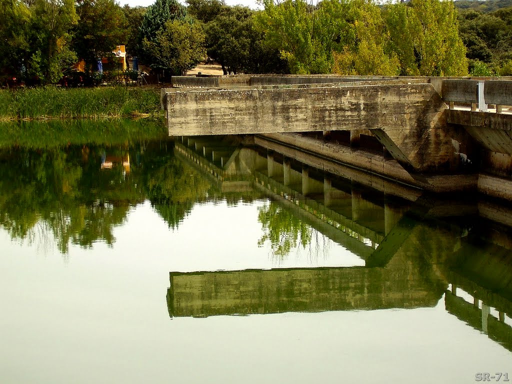 Embalse de los Arroyos SR-71 by SR-71