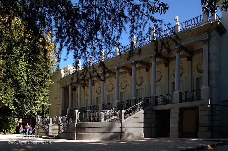 Parque el Capricho by Jose Ignacio Terán