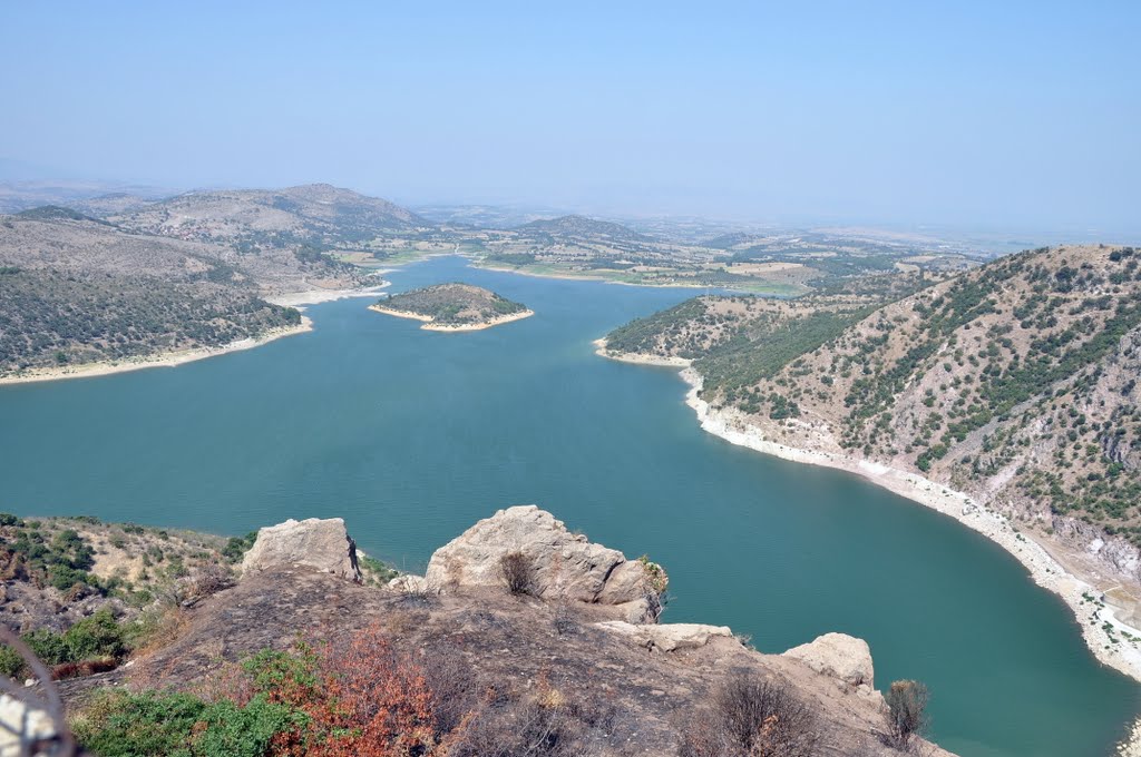 The Kalesi Kestel Baraji Artificial Lake. Bergama, Turkey. by Nicola e Pina Turkey…