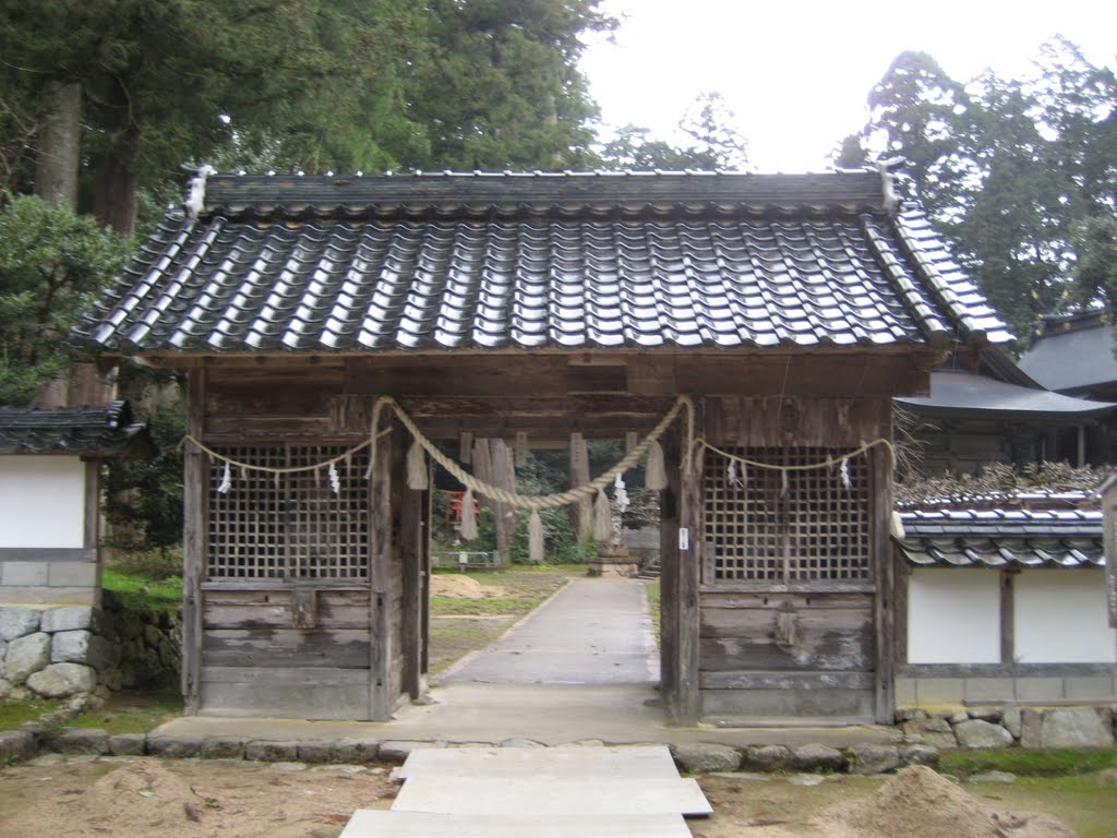 但馬一ノ宮粟鹿神社　神門 by norinorien