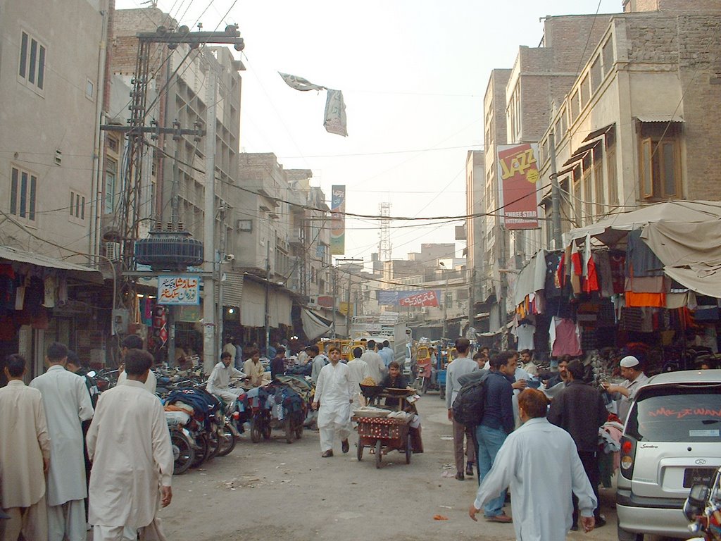 Gole Karyana, Kachehri Bazar, Faisalabad گول کریانہ کچہری بازار www.clocktowercity.com by AbdulSattar Minhajia…