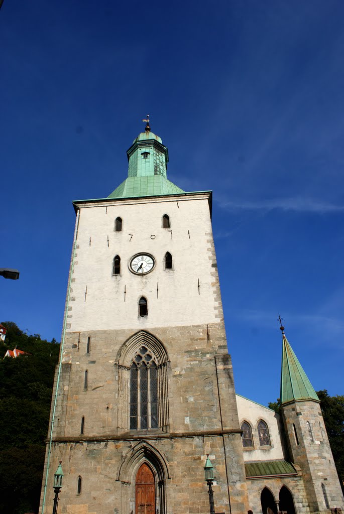 Catedral de San Olaf (domkirken) de Bergen by o0_oscar_0o