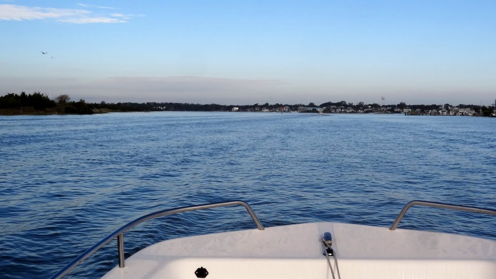 Headed back down the ICW, Swansboro in the distance by ocracokewaves