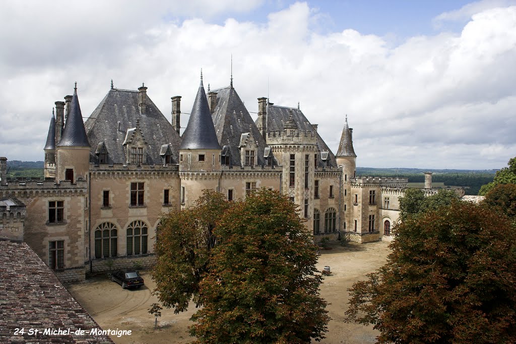 24 Saint-Michel-de-Montaigne - Château Tour Montaigne by H. Rebours