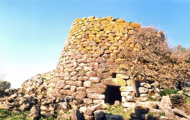 Nuraghe Sanilo - www.aidomaggiore.com by FabMail