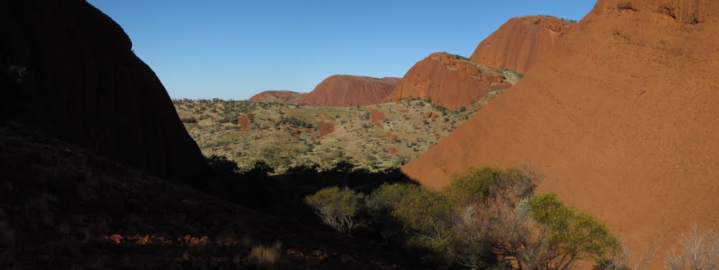 Petermann NT 0872, Australia by Marcel Guillong (chs…