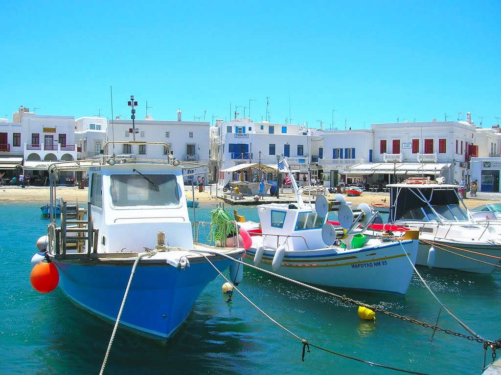 IL PORTO PESCHERECCIO DI MIKONOS by GIORGIO FIORENTINI