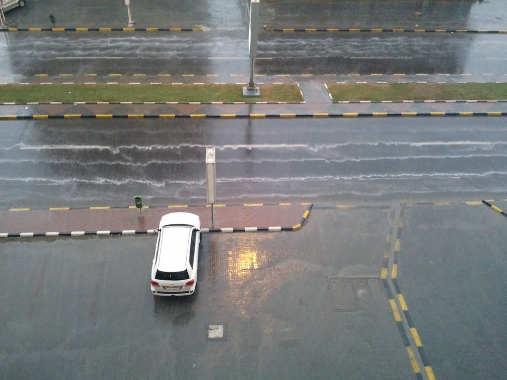 Raining-شارع حمد بن عبد الله والمطر4 by Abood TAHA