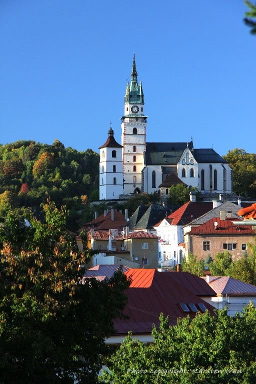 Kremnica castle & church by Karsten Ivan