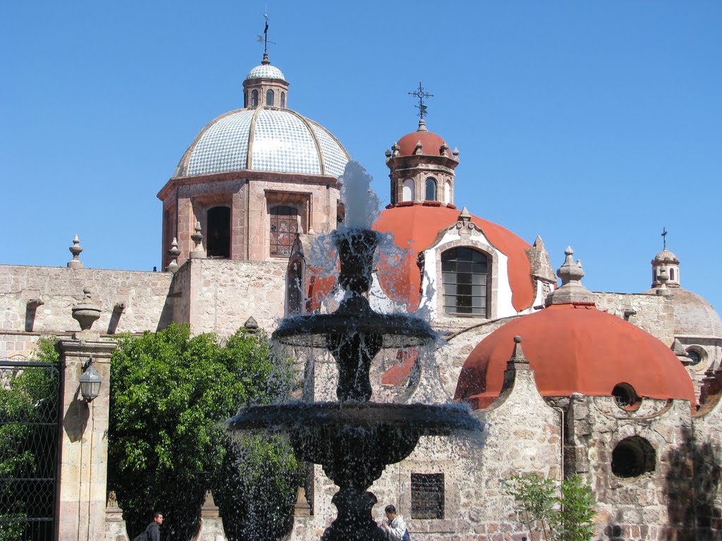 Templo del Carmen / Morelia Mexico by sdyaz@yahoo.com