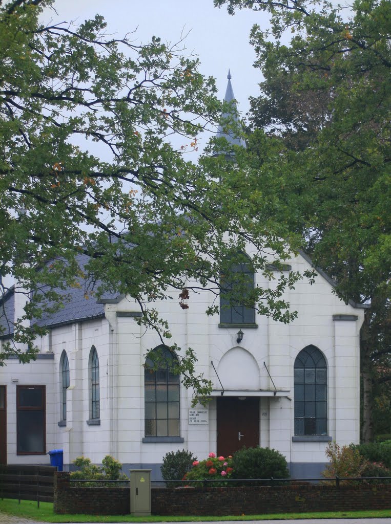 Kerk van Echtenskanaal Klazienaveen Emmen by vak-fotograaf.Jan Gort Emmen klazienaveen