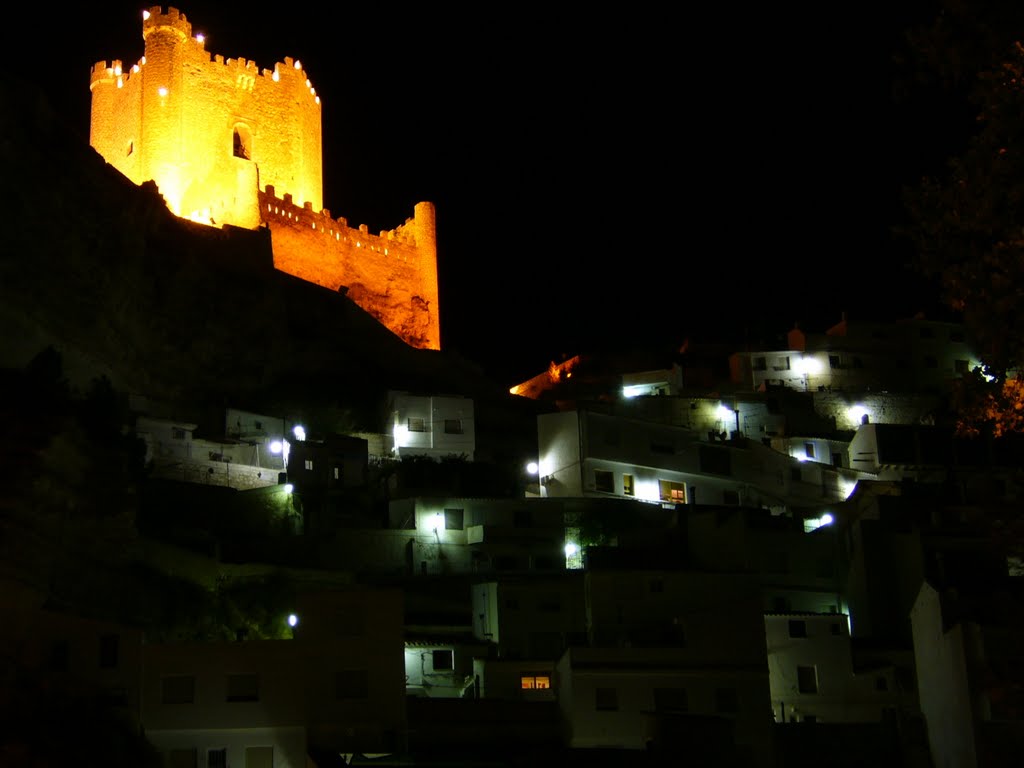 Castillo de Alcalá del Río (Alcalá del Júcar) by cbrotons