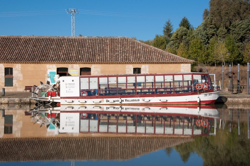 Canal de Castilla. Medina de Rioseco. Valladolid by gonzaluski