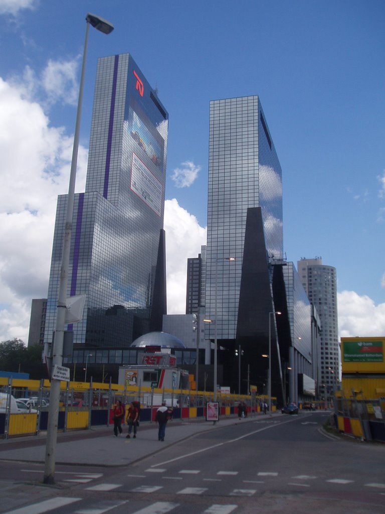 Gebouw Delftse Poort Skyscraper - Rotterdam by ToPoMoUsE