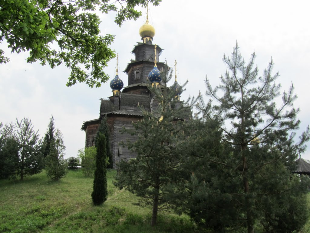 Rushian- orthodox wooden church by H. Herbig