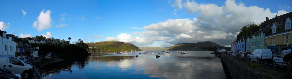 Harbour Portree by Francisco Perelló Ba…