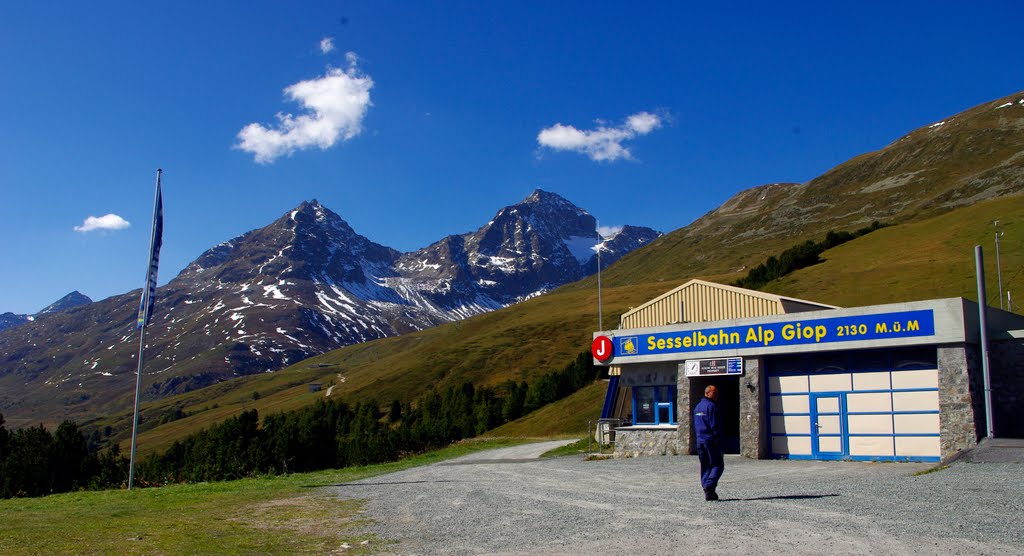 St. Moritz - Suvretta Bergstation by raginhardy