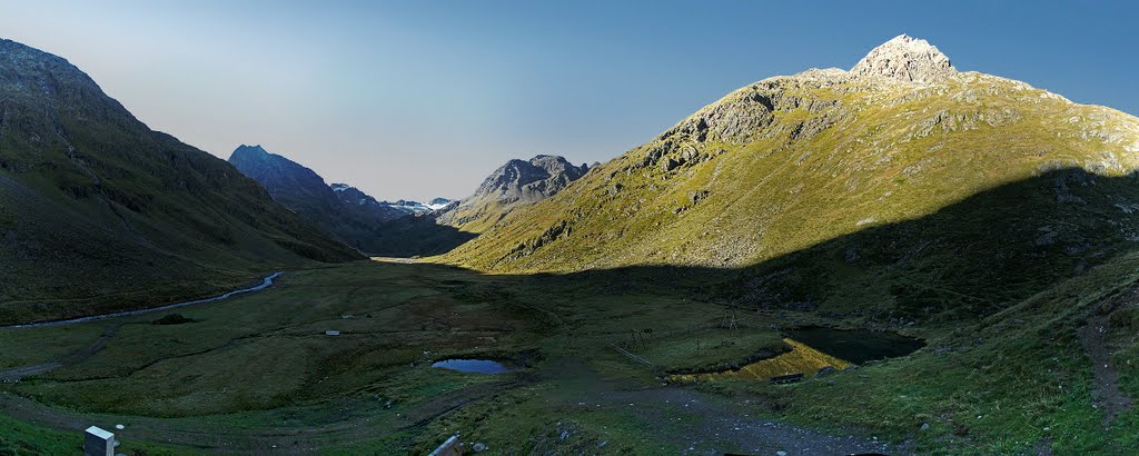 Früher Gletscher heute Wiese... by siesei