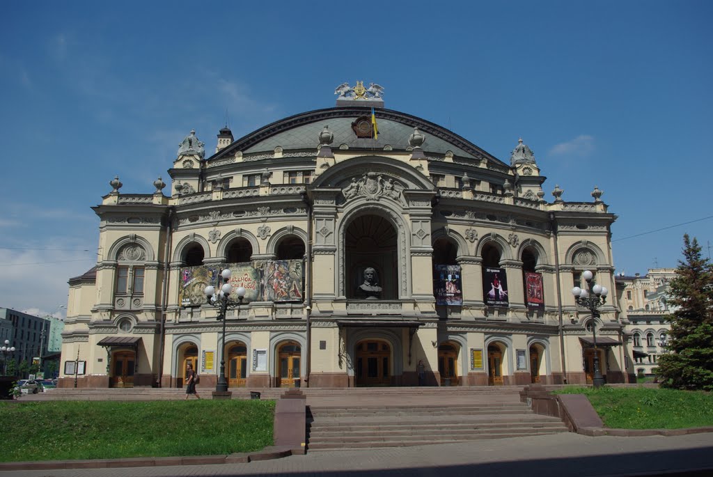 National Opera of Ukraine by weimarwest