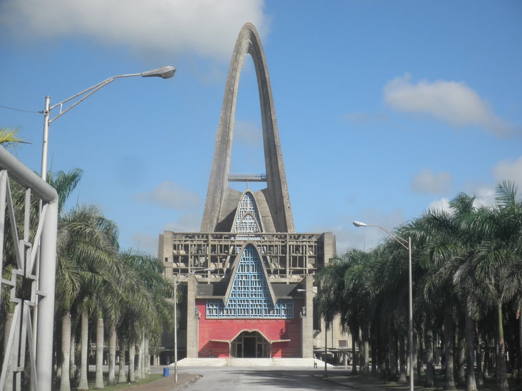 CATEDRAL DE HIGUEY by MAITE