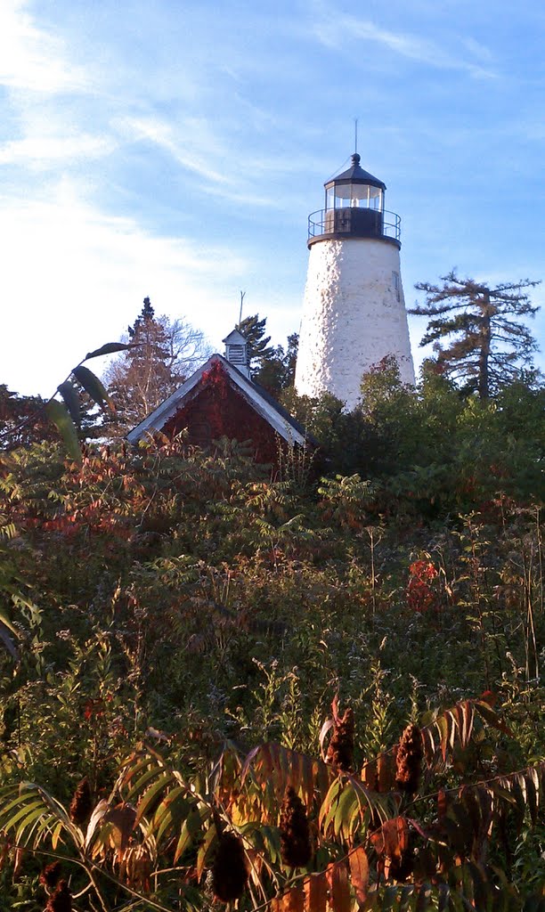 Dyces Head Lighthouse - Castine, Maine by joebe21