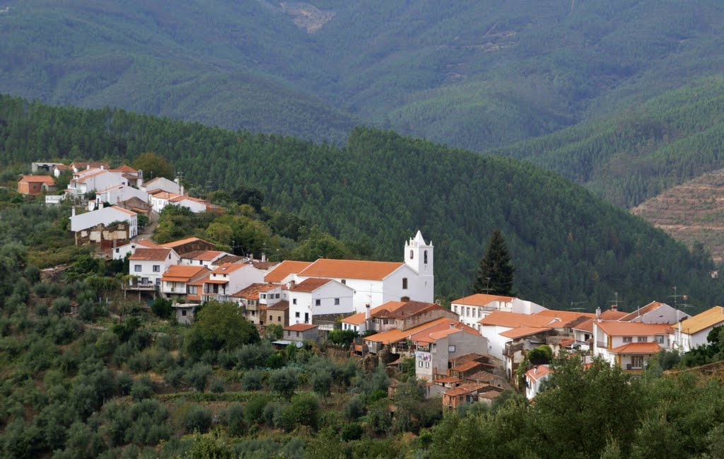 Aldeias de xisto - Álvaro, Oleiros by lelf