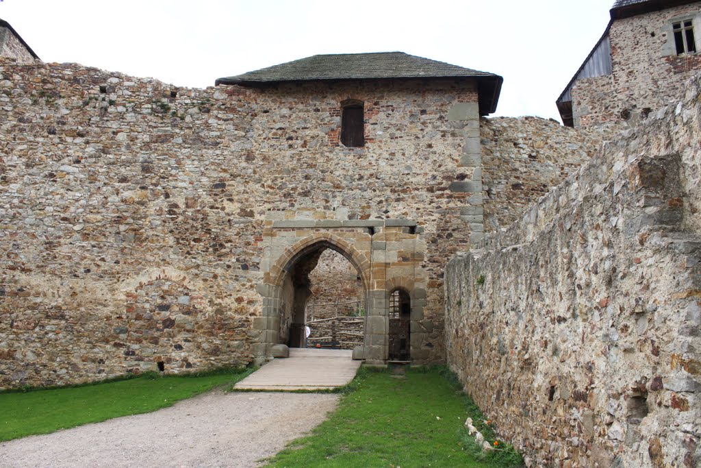 Hrad Točník by jirkat