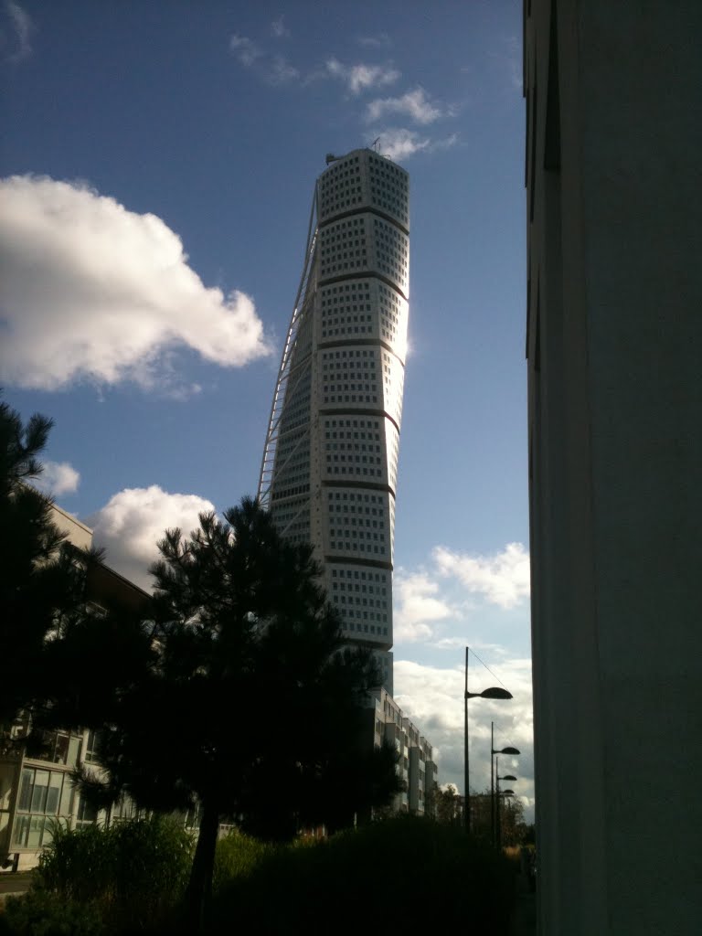 Turning Torso, Malmö by anqare