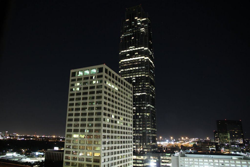 Houston skyline by night by Philippe PONCHAUX