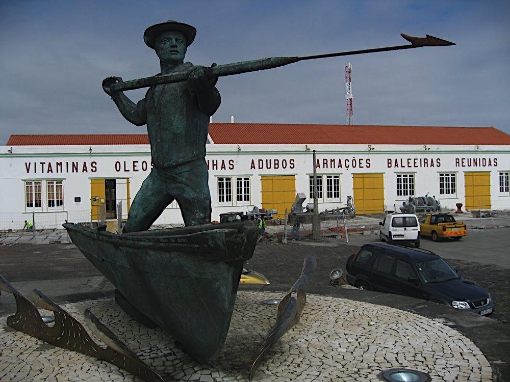 "Walfabrik" in São Roque do Pico by magneticpole.de