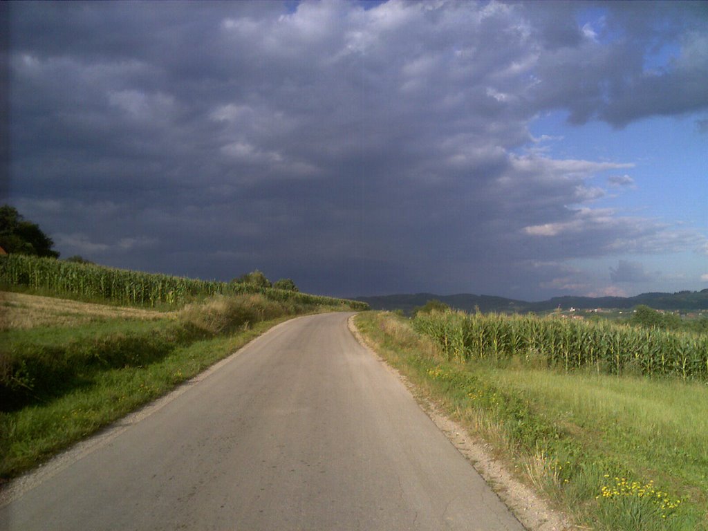 Osmaci landscape by FotoNOR