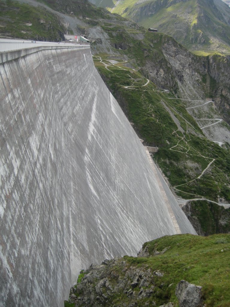 Barrage de la Grande la Dixence by Charles Tardivo