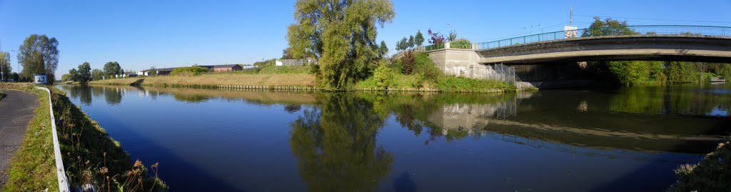 Armentières - Panorama sur la berge de la Lys by epaulard59