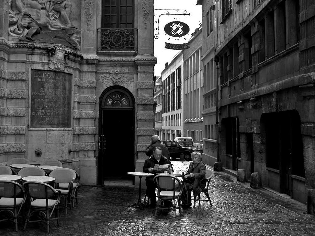 AK DSCN1891 Rouen BIG BEN PUB by AKWILLAK