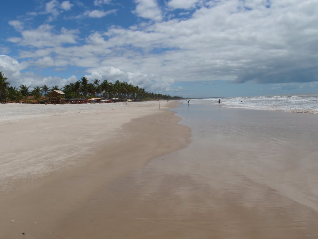 Praia de Canavieiras by RioPreto