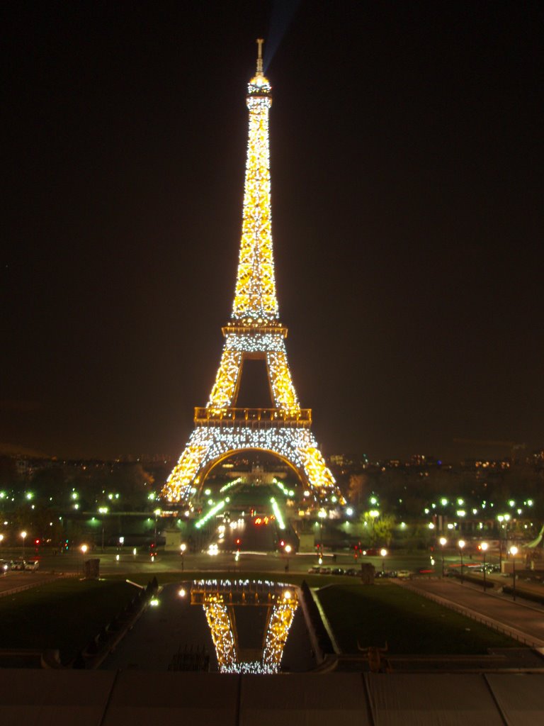 Bellisima (Tour Eiffel) Francia by Epi F.Villanueva