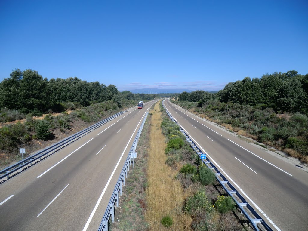 Asturianos, Zamora, Spain by Pedro Maza Gómez