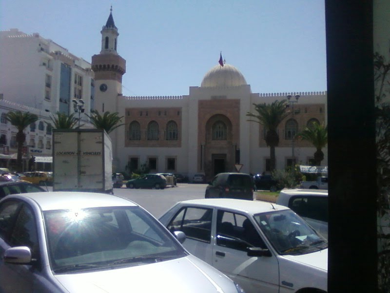 Municipalité avenue bourguiba sfax tunisie by Taoufik Chaieb