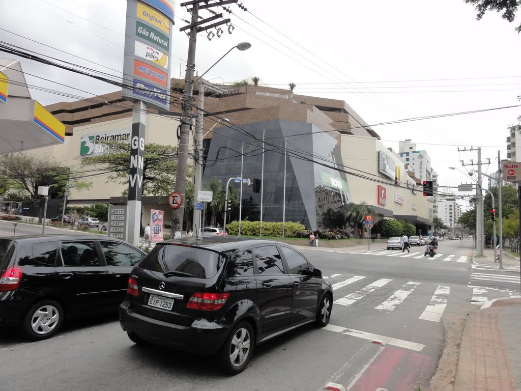 Beiramar Shopping - outubro de 2011. by Carlos Roberto Capis…